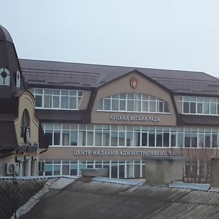 Однокомнатная Квартира-Студия. Новострой, Центр Города. 루치크 외부 사진